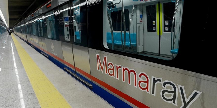 Marmaray rekor tazeledi: Bir günde 616 bin 15 yolcu taşındı