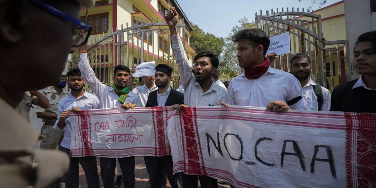 Hindistan'da 200 milyon Müslüman risk altında, protestolar başladı