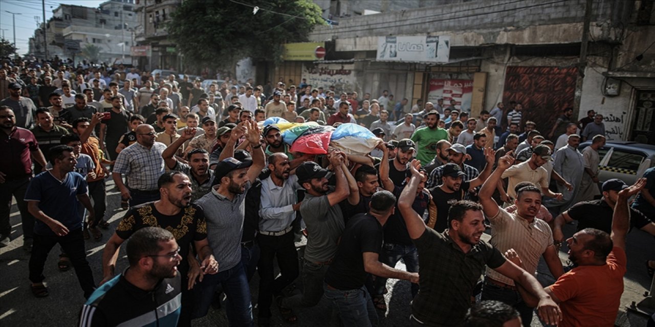 İsrail basını: İşgalci İsrail ordusu, Gazze'de 5 çocuğun öldüğü saldırıyı üstlendi