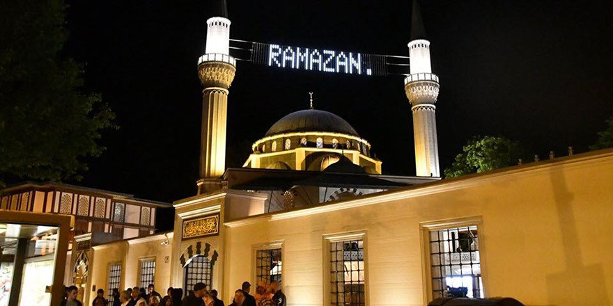 Onbir Ayın Sultanı Ramazan 2 Nisan'da başlıyor