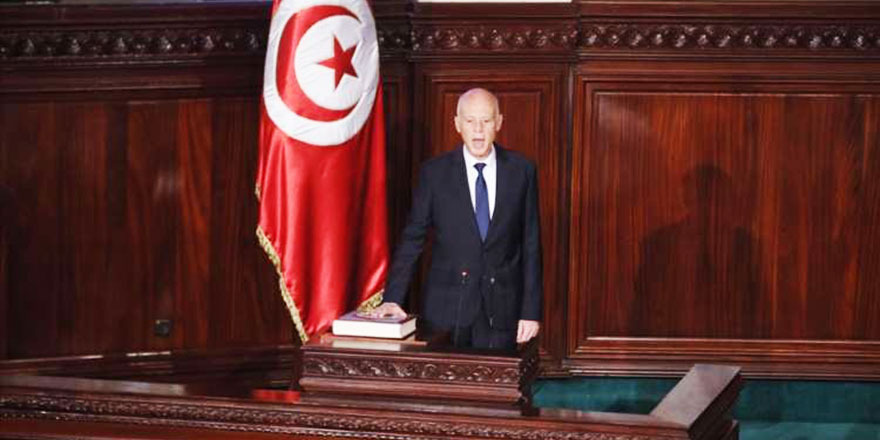 Tunus'ta Cumhurbaşkanı Said'e 'Anayasayı ihlal eden adımlardan kaçınması' çağrısı