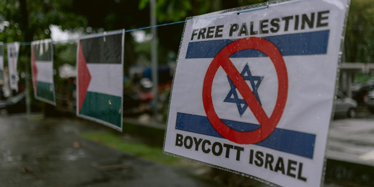 Terörist israil Gazze'ye destek verenlere de öfkeli: Thunberg'i müfredattan siliyor