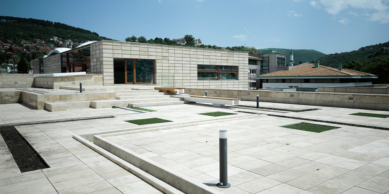 Türkiye'nin desteğiyle tamamlanan Bosna Hersek İslam Birliği Riyaset İdari binası açıldı