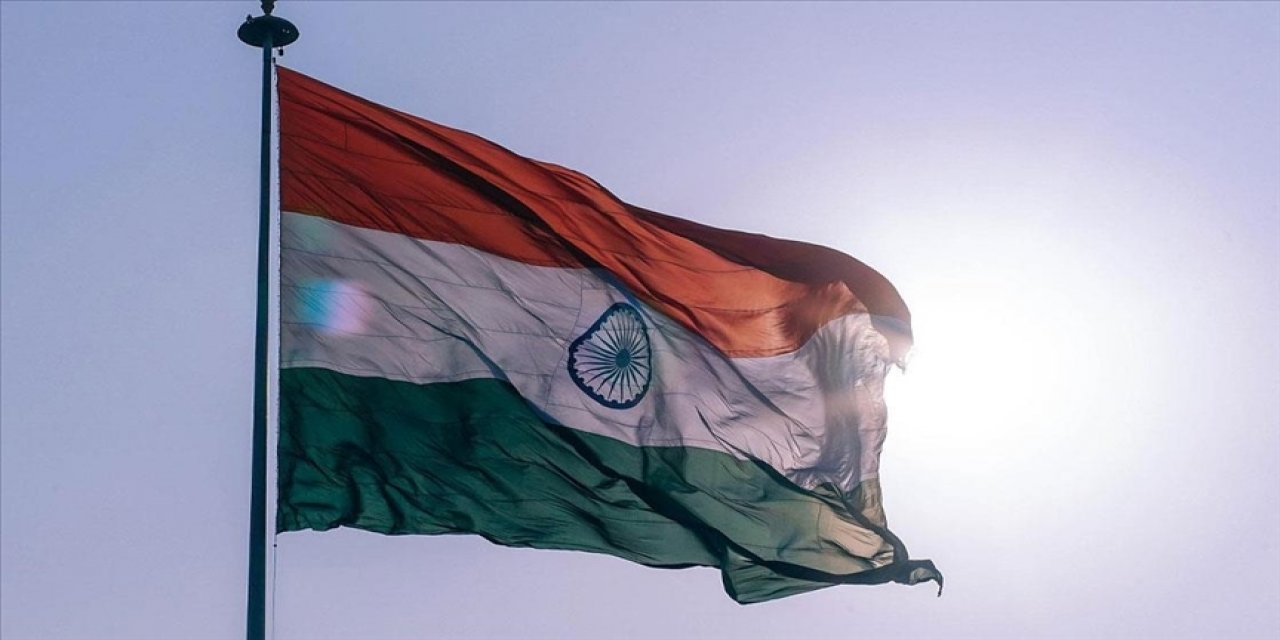 Hindistan Başbakanı Modi, sömürge döneminden kalma 2 bin yasayı kaldırdığını duyurdu