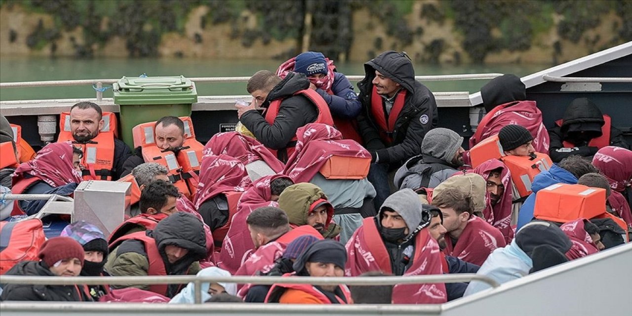 Danimarka İngiltere'nin izinde: Göçmenleri Ruanda'ya gönderecek