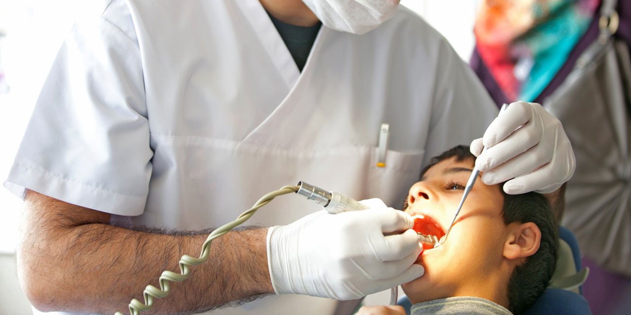 Karabük'te 'Aile Diş Hekimlikleri' çocukların ağız bakımlarına başladı