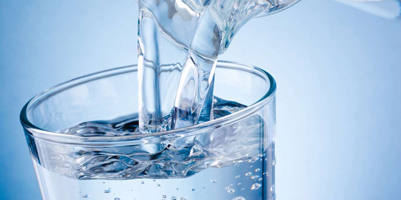 Beynin ve vücudun çalışması için günde 2 litre su tüketin