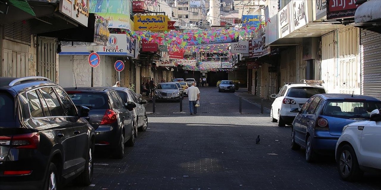 İşgalci İsrail’in kuşatma altında tuttuğu Nablus “açık cezaevine” döndü