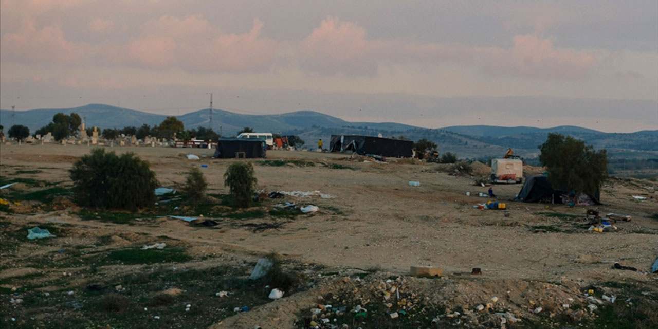 İşgalci İsrail, Filistinli bedevi köyü Arakib'i 208'inci kez yıktı