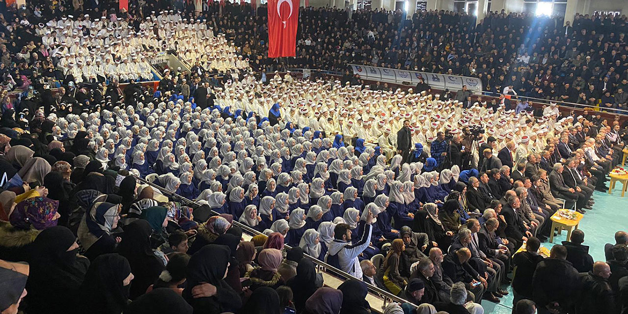 Erzurum'da 1001 hafız için icazet töreni yapıldı
