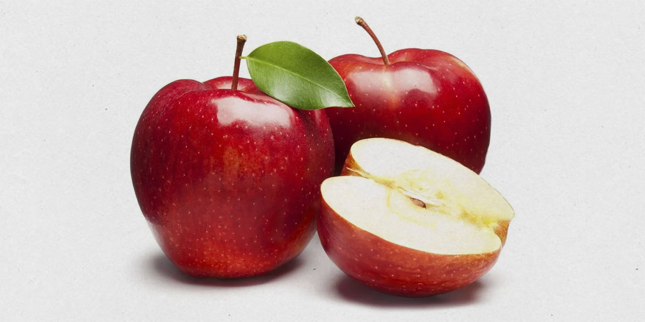 Elmayı yiyen insan şükretse o elma bir nur olur