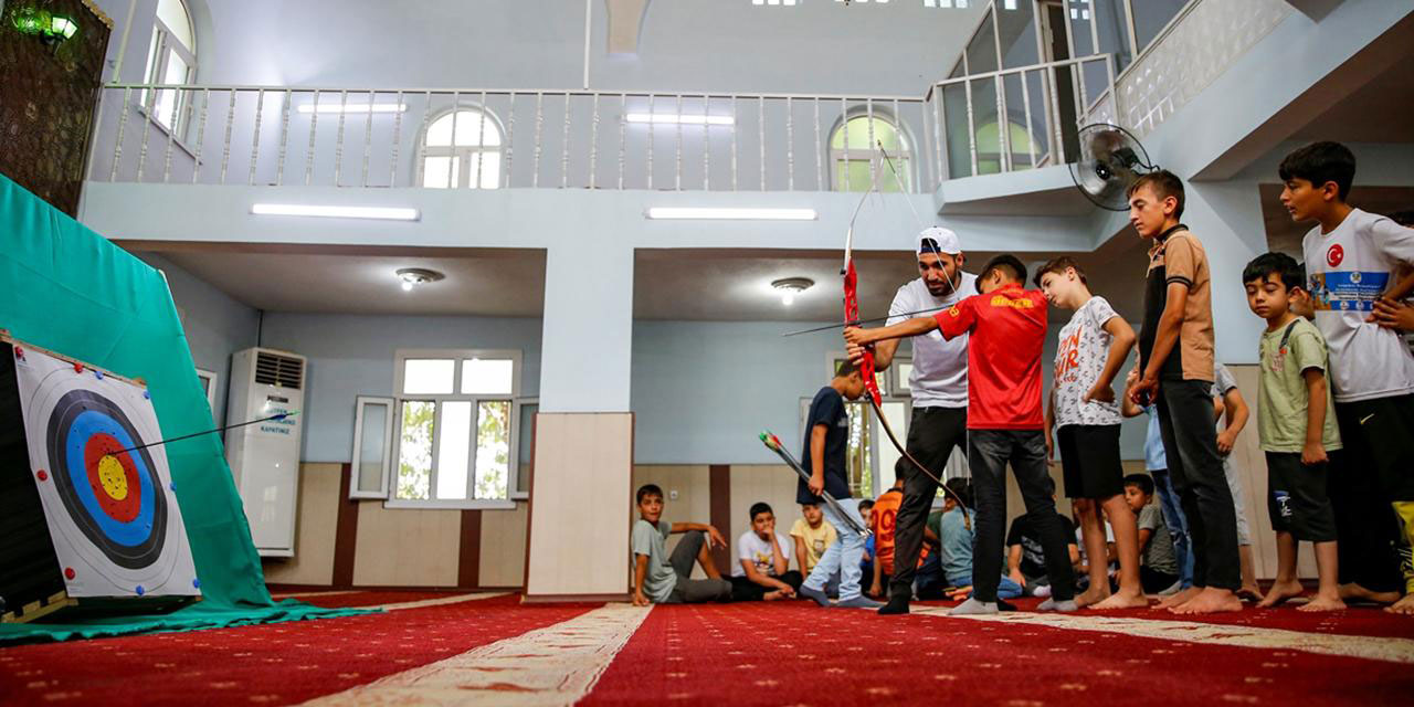 Yaz Kur'an kursuna katılan çocukların sportif yetenekleri keşfediliyor