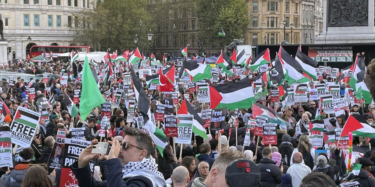İngiltere'de Filistin destekçisi eylemciler İçişleri Bakanı ve polise rağmen yürüyecek