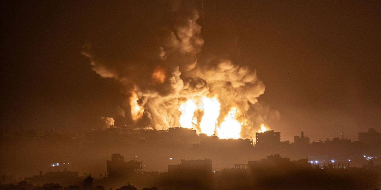 Zulüm 90. günüde: Katil israil Gazze'yi karadan, havadan ve denizden bombalıyor