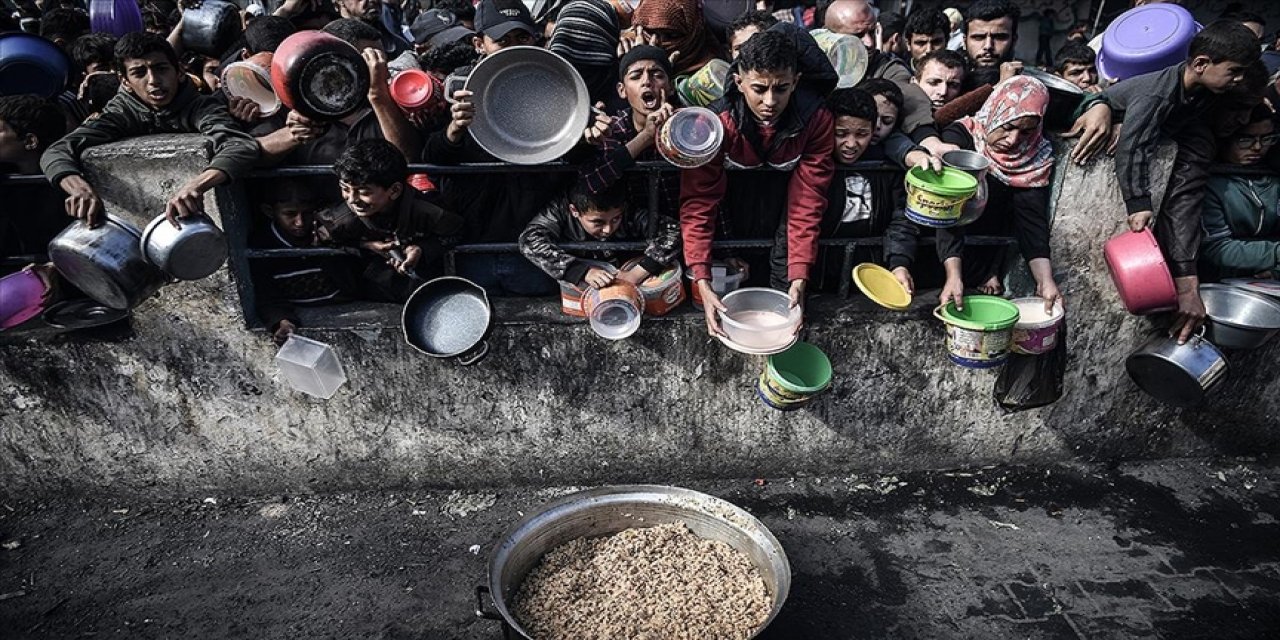 Gazze'de 570 bin kişi felaket seviyesinde açlıkla karşı karşıya