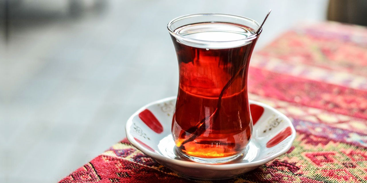 Kainat eczanesinden çayın bir faydası daha: Yaşlanma yavaşlıyor