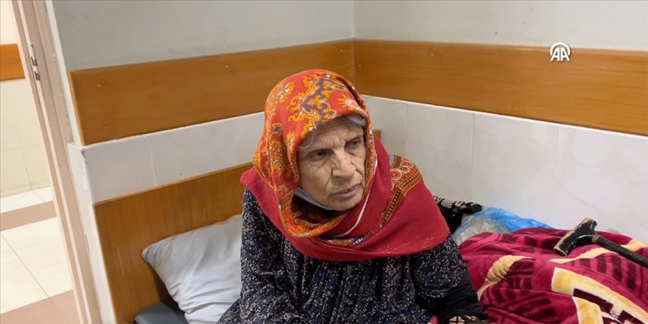Terörist israilin 'yardım ettik' dediği Filistinli yaşlı kadın, işkence görmüş halde hastaneye sığındı