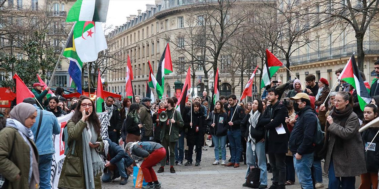 Paris'te öğrencilerden Filistin'e destek: Bir şey yapmadan durmak mümkün değil