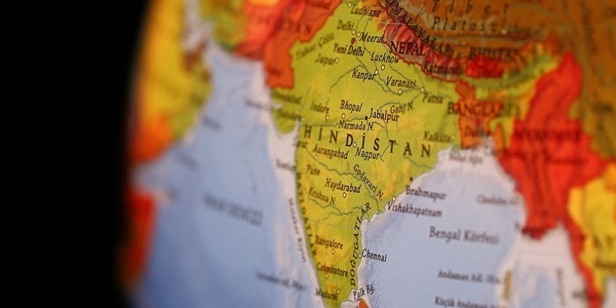 Hindistan'da Müslümanlara saldırıları ifşa etmekle suçlanan gazeteciler serbest bırakıldı