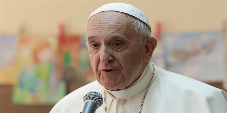 İngiliz medyasında Papa gafı: Ölümü açıklandı