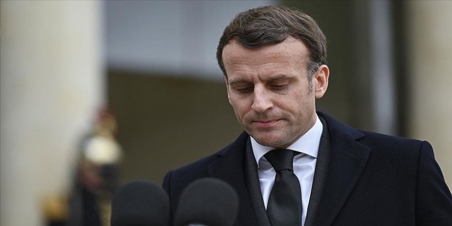 Macron Cezayir'e attığı çamurdan geri adım attı