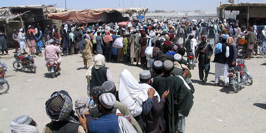 Afgan göçmenlere 'dualı, zikirli' psikolojik destek verilecek