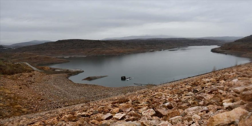 Sivas'ta 4 Eylül Barajı'nda su seviyesi yükseliyor