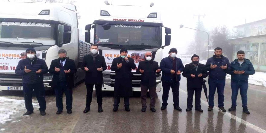 Karaman'ın Ermenek ilçesinden Suriye'ye 2 tır kömür dualarla gönderildi