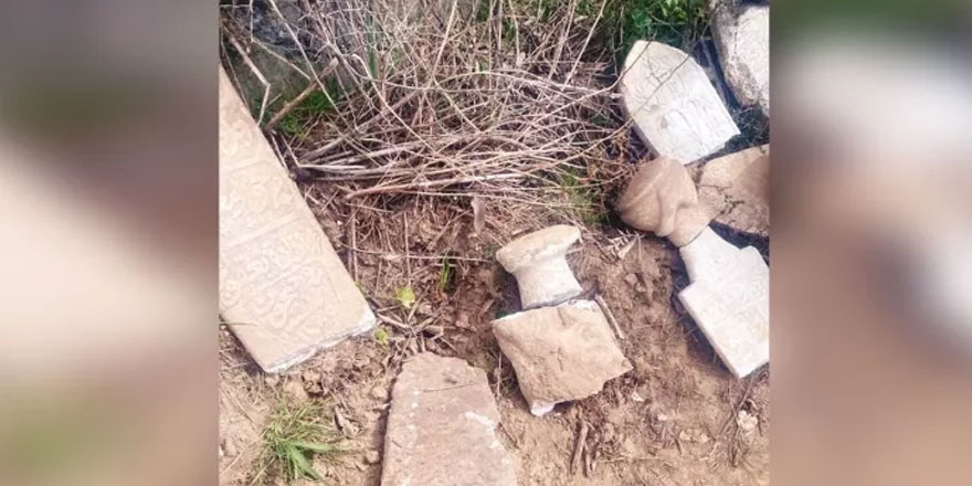 Yunanistan'da belediye Müslüman mezarlığını tahrip etti