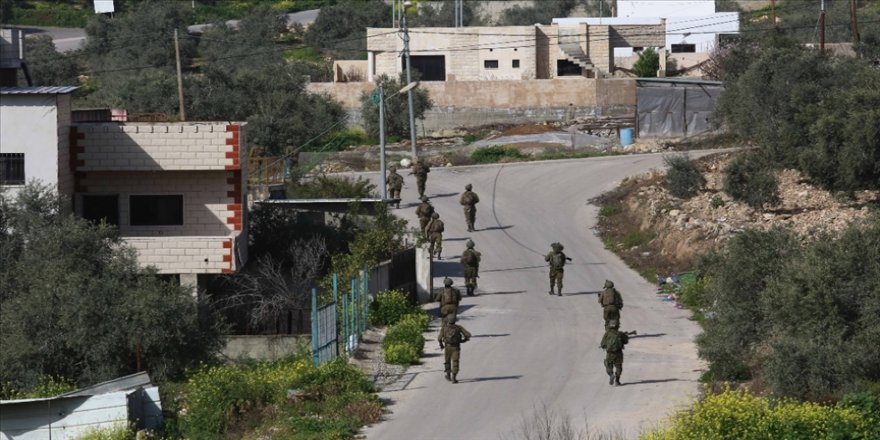 İşgalci İsrail, işgal altındaki Batı Şeria'da Cenin'in ana geçiş noktasını kapattı