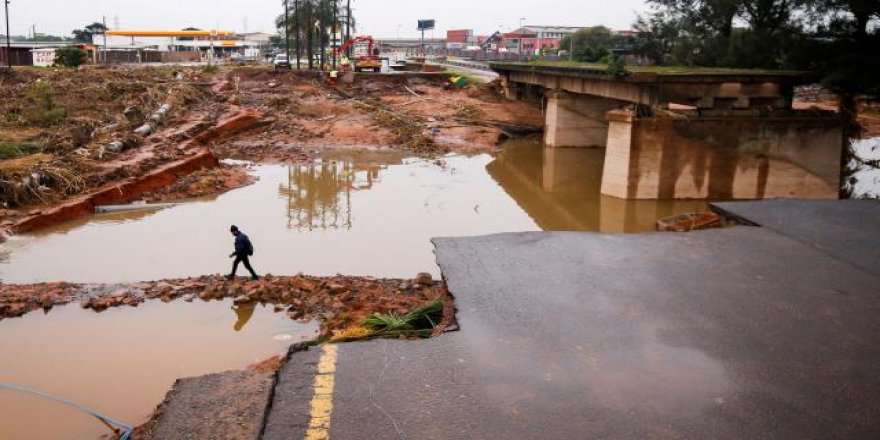 Güney Afrika'da sel felaketi nedeniyle ulusal afet hali ilan edildi