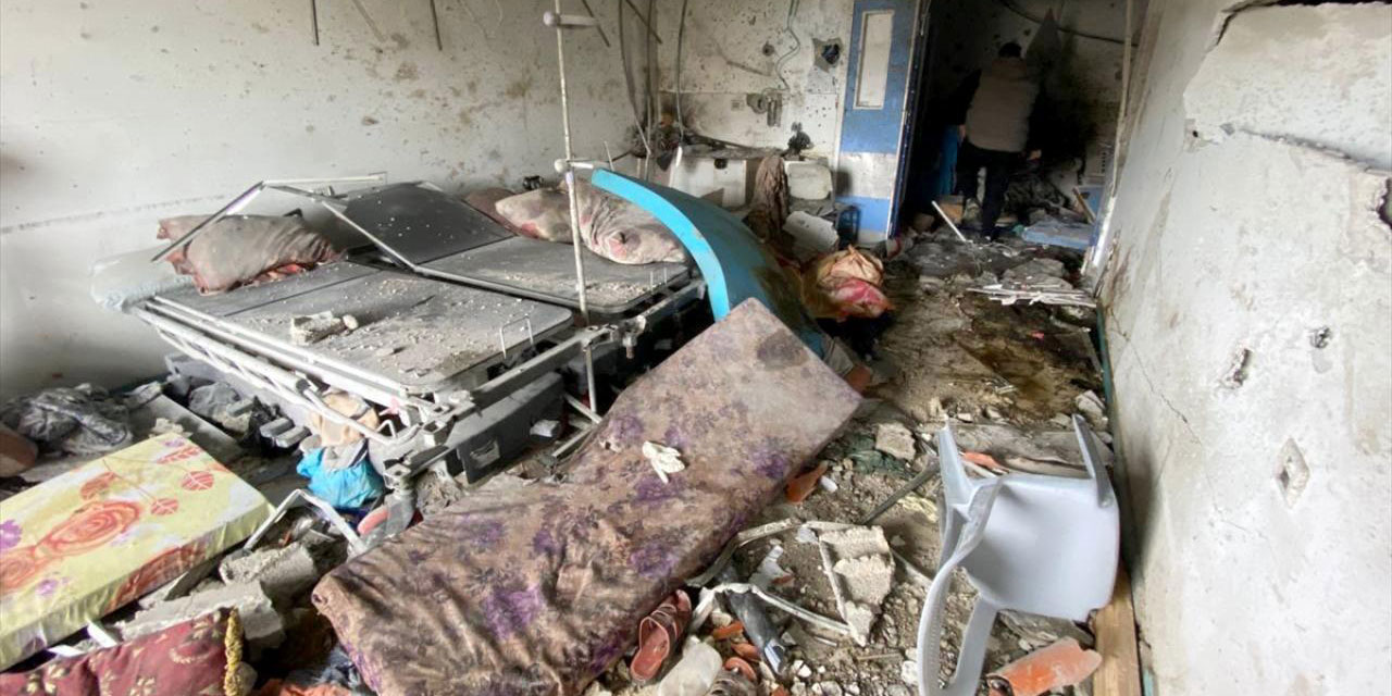 Katil israil Gazze'de 340 doktor ve sağlık çalışanını öldürdü