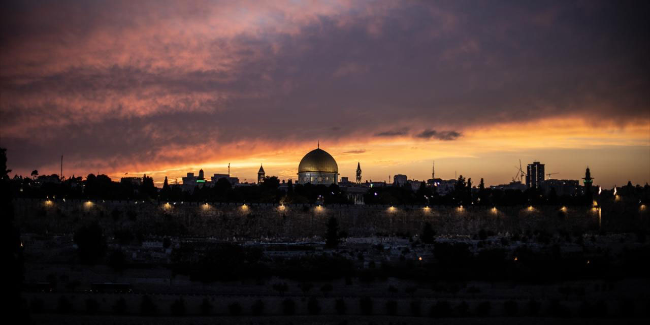Kudüs'te gün batımı