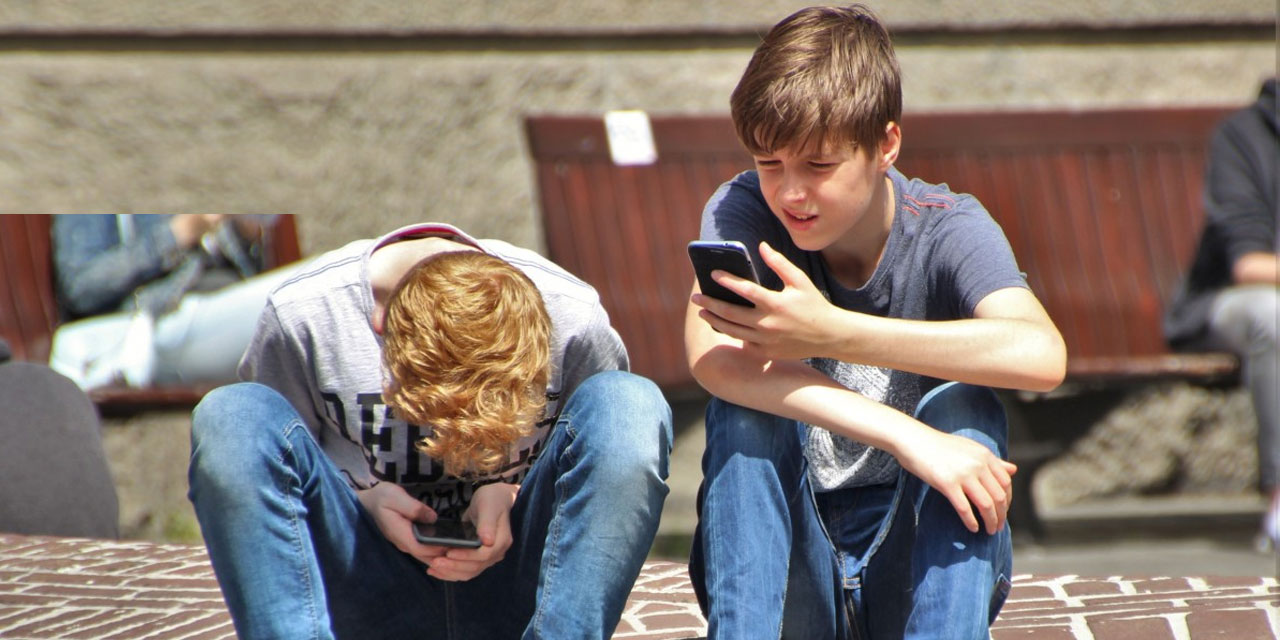 UNESCO, okullarda akıllı telefonların yasaklanması çağrısında bulundu