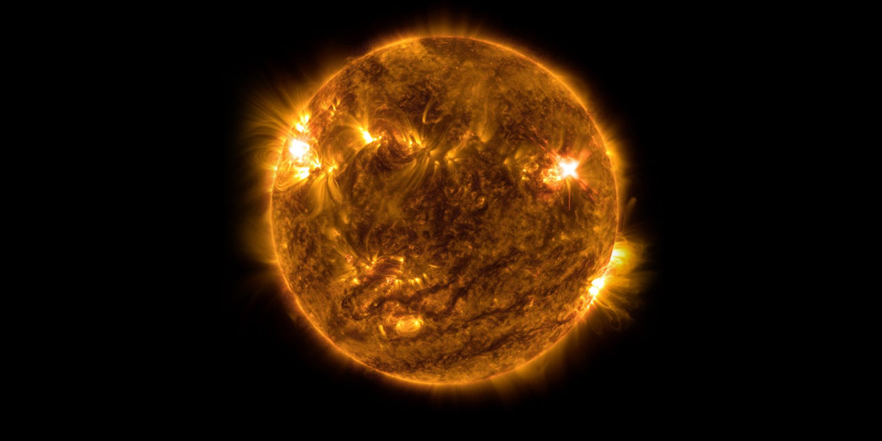 NASA, güçlü güneş patlamasının fotoğrafını yakaladı