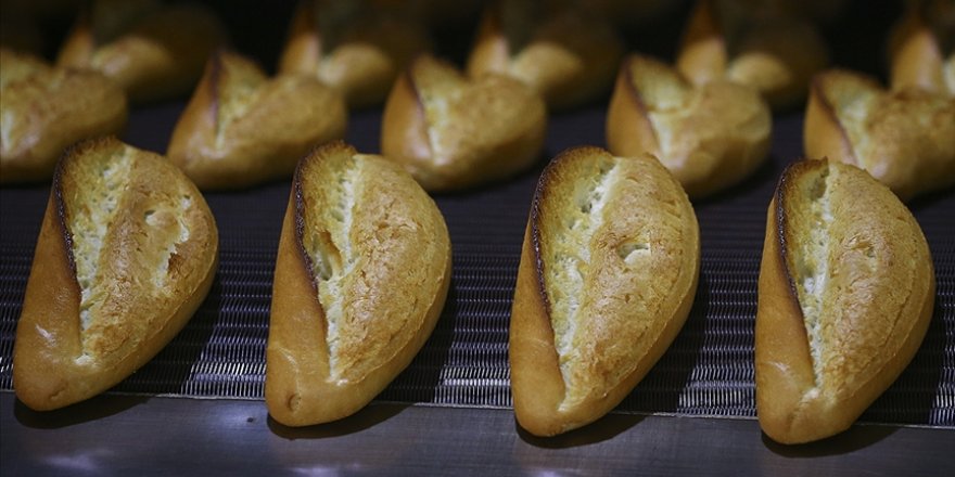 Fırıncılar Federasyonu'ndan 'ekmek 4-5 liradan satılıyor' açıklaması