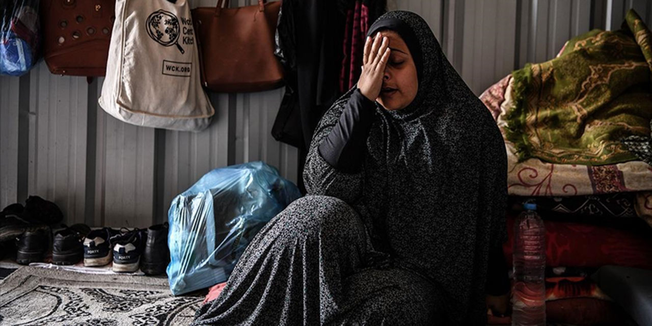 Gazzeli anne, enkaz altında kalan 4 çocuğunun naaşının çıkarılmasını istiyor